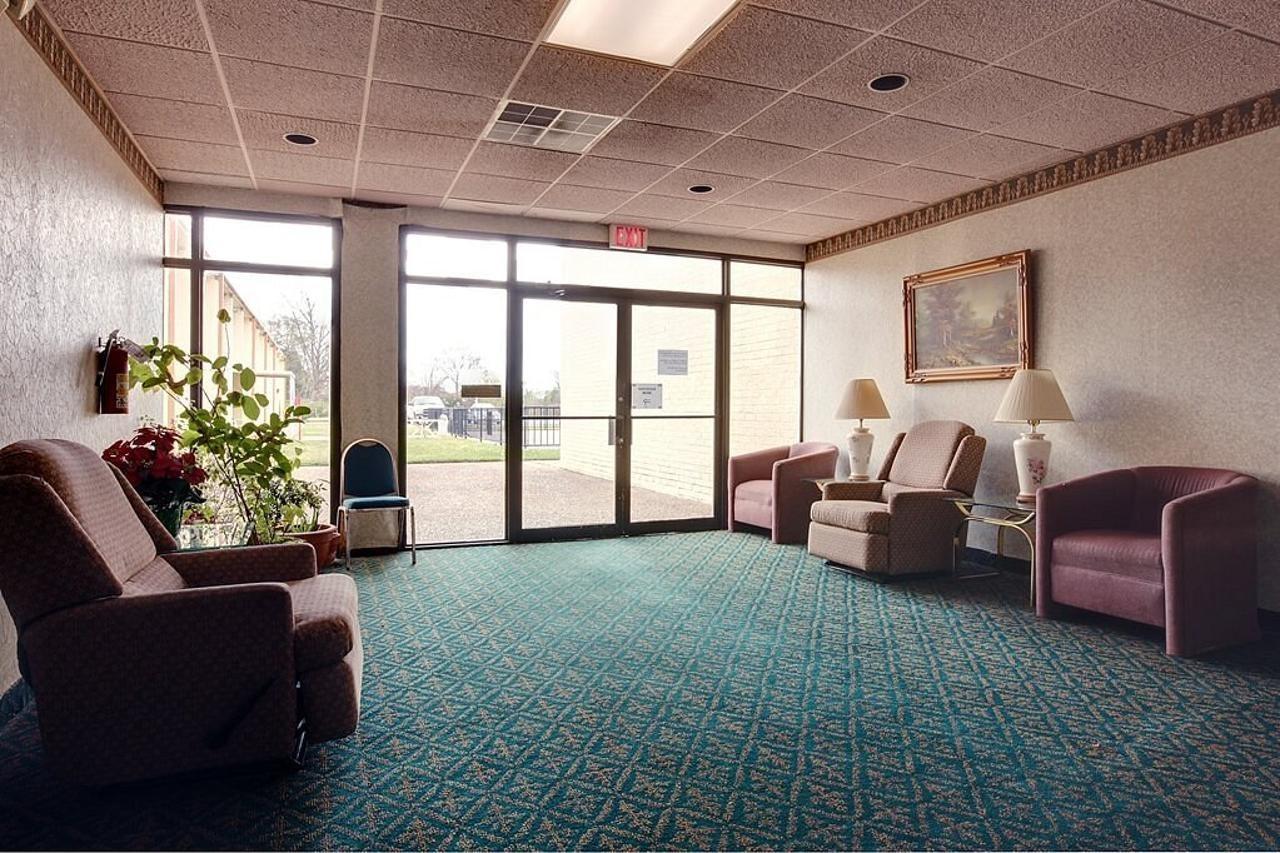 Americas Best Value Inn Marshall Bel Air Экстерьер фото