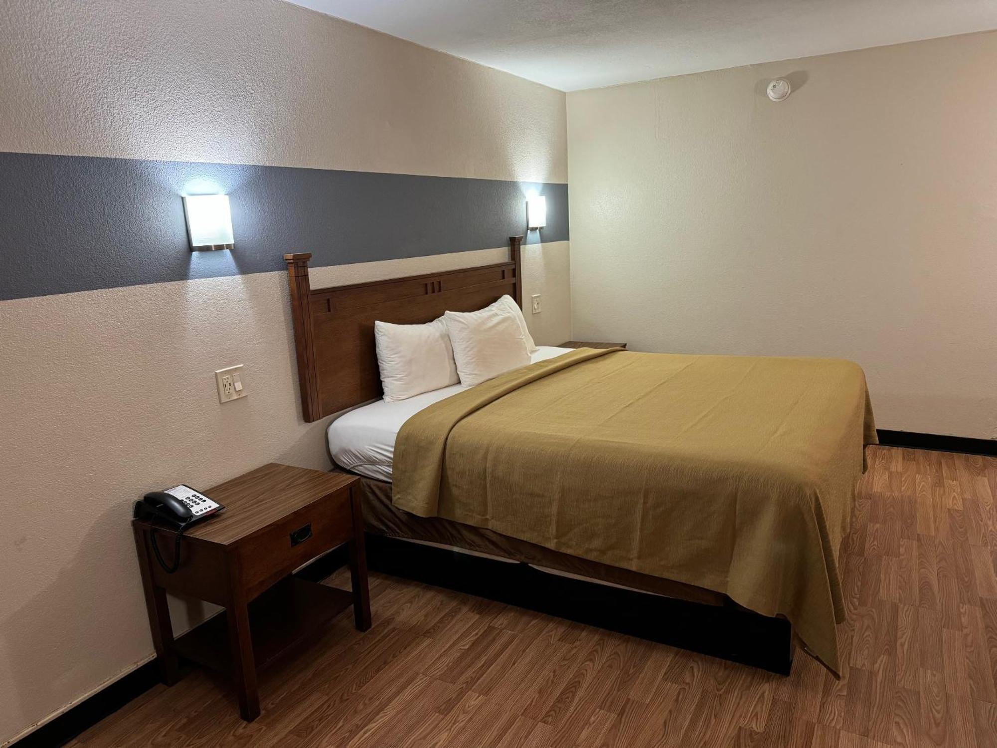 Americas Best Value Inn Marshall Bel Air Экстерьер фото